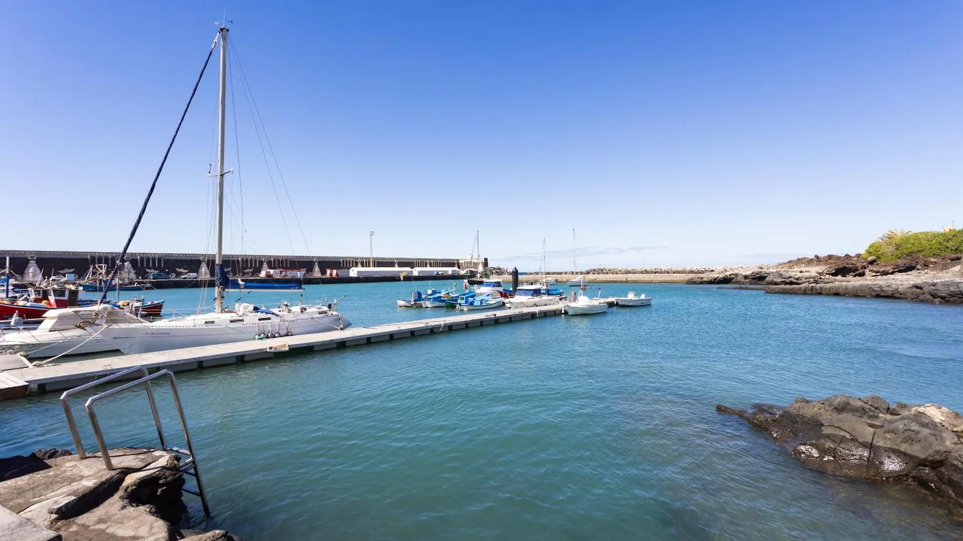 Cozy Sea View Apartment La Restinga Spain