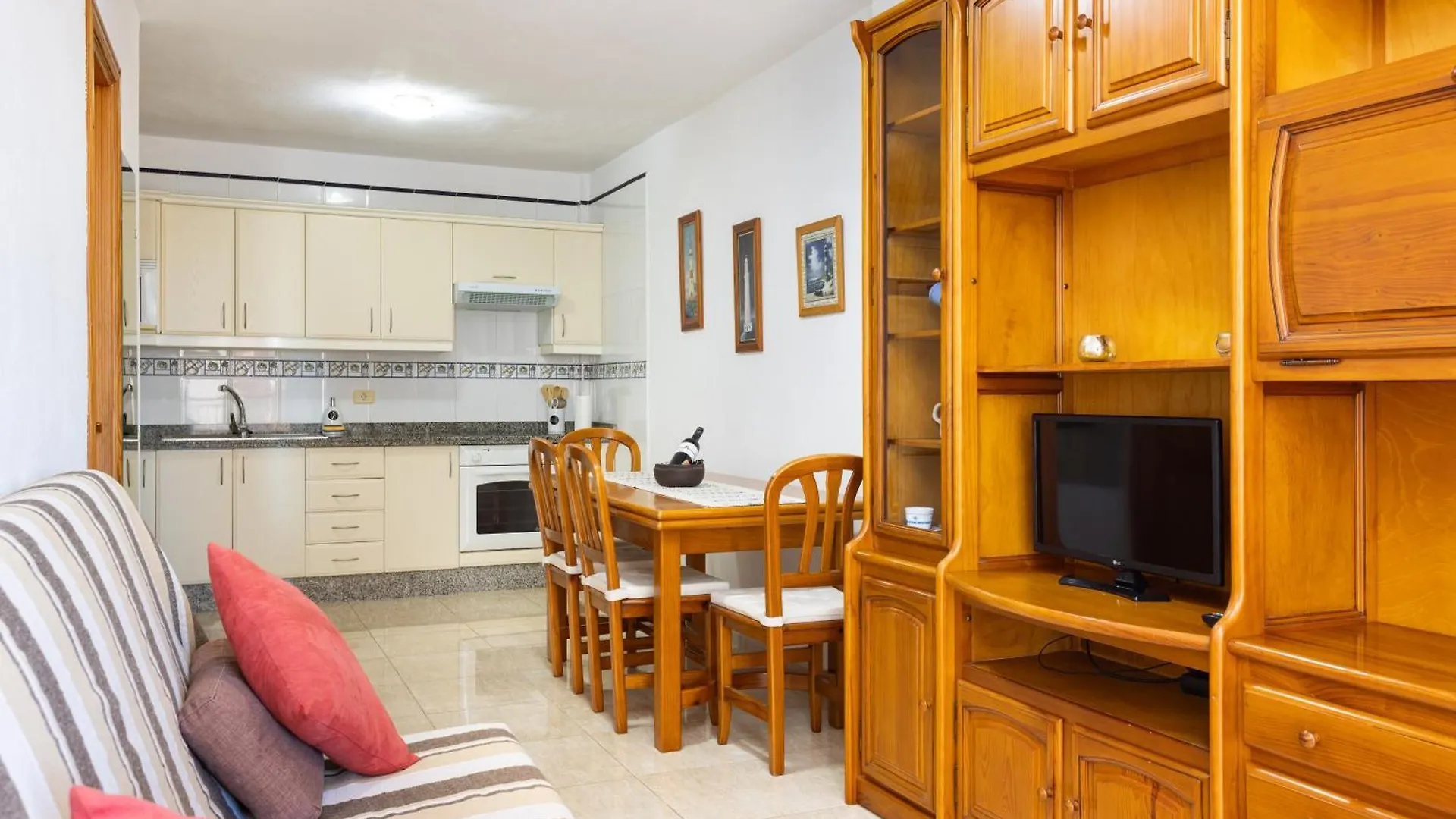 Cozy Sea View Apartment La Restinga 0*,