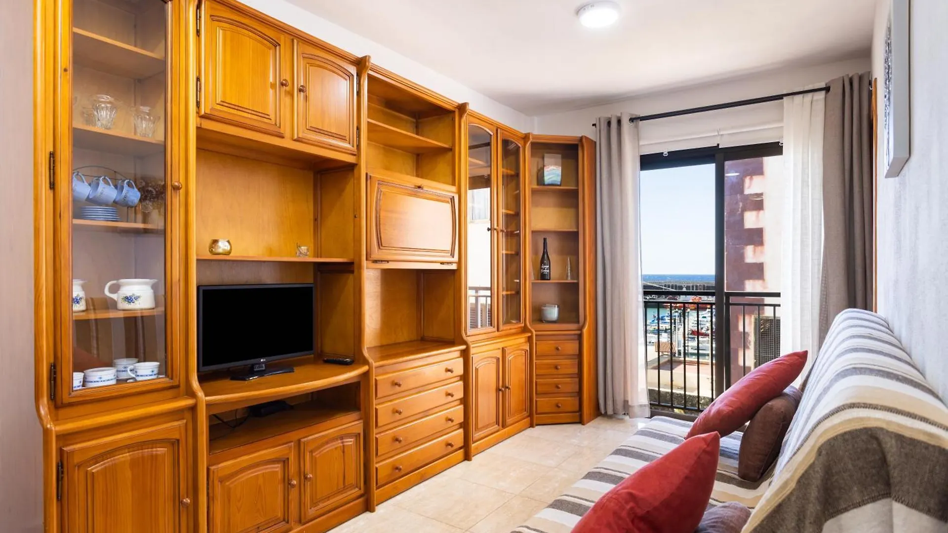 Cozy Sea View Apartment La Restinga